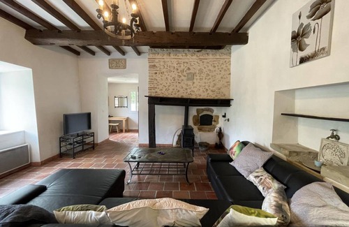 Burosse-Mendousse House | 150 m² Gîte ∙ 2 bedrooms ∙ 6 guests