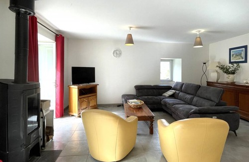 Accous House | 150 m² Gîte ∙ 4 bedrooms ∙ 8 guests