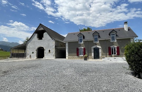 Asson House | 150 m² Gîte ∙ 4 bedrooms ∙ 9 guests