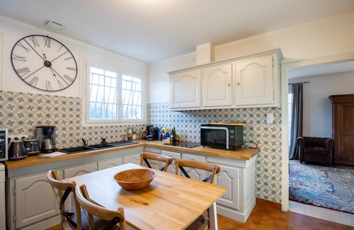 Bergerac House | 150 m² House ∙ 3 bedrooms ∙ 6 guests