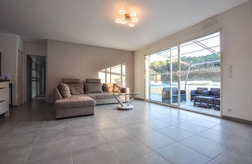 Salernes House | 150 m² House ∙ 4 bedrooms ∙ 8 guests