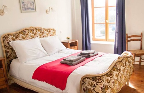 Journet House | 150 m² House ∙ 4 bedrooms ∙ 11 guests