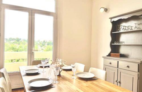 Les 3 Cites House | 150 m² House ∙ 4 bedrooms ∙ 8 guests