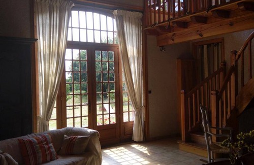 Saint-Lon-les-Mines House | 153 m² Gîte ∙ 5 bedrooms ∙ 12 guests