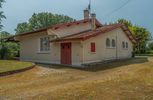 Saint-Vivien-de-Medoc House | 160 m² House ∙ 3 bedrooms ∙ 9 guests