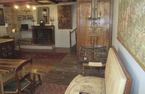 Verteuil-sur-Charente House | 160 m² House ∙ 2 bedrooms ∙ 4 guests