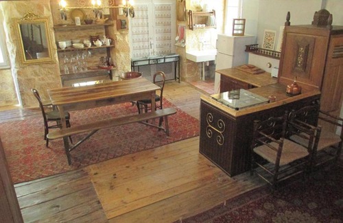 Verteuil-sur-Charente House | 160 m² House ∙ 2 bedrooms ∙ 4 guests