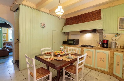 Bourg-Archambault House | 160 m² House ∙ 4 bedrooms ∙ 9 guests