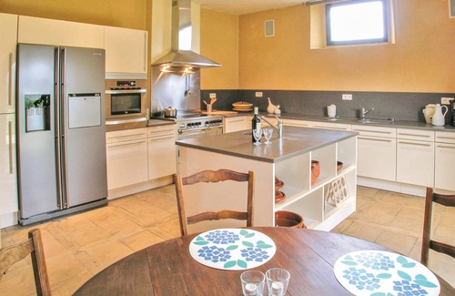 Valojoulx House | 160 m² House ∙ 2 bedrooms ∙ 4 guests