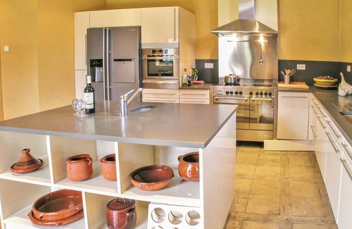 Valojoulx House | 160 m² House ∙ 2 bedrooms ∙ 4 guests