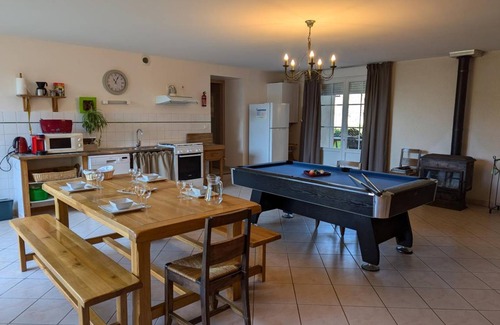 Villefagnan Cottage | 168 m² Cabin ∙ 3 bedrooms ∙ 6 guests