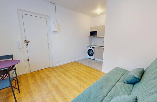 Nansouty-Saint-Genes Apartment | 17 m² Apartment ∙ 2 guests