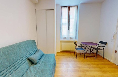 Nansouty-Saint-Genes Apartment | 17 m² Apartment ∙ 2 guests