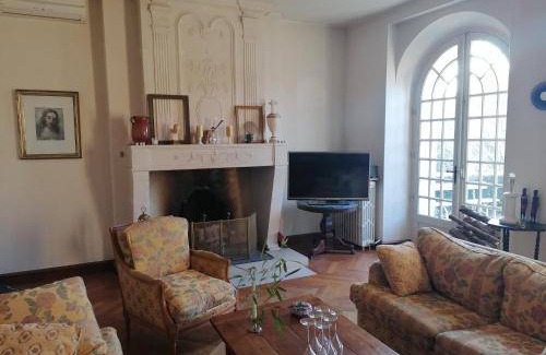 La Rochefoucauld Bed & Breakfast | 17 m² Bed and breakfast ∙ 4 guests