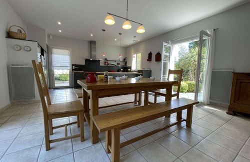 Domino House | 170 m² House ∙ 5 bedrooms ∙ 10 guests