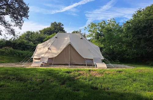Dompierre-les-Eglises House | 172 m² House ∙ 5 bedrooms ∙ 14 guests