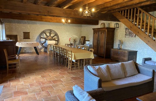 Lignieres-Sonneville Cottage | 175 m² Cabin ∙ 3 bedrooms ∙ 11 guests