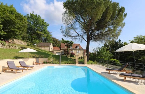 Bezenac House | 175 m² House ∙ 3 bedrooms ∙ 6 guests