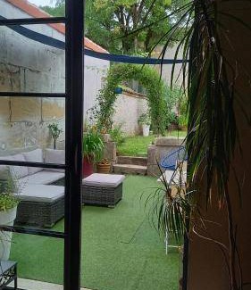 Cognac Bed & Breakfast | 18 m² Bed and breakfast ∙ 2 guests