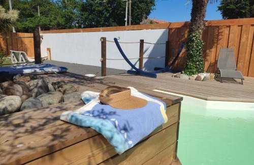 Gujan-Mestras Bed & Breakfast | 18 m² Bed and breakfast ∙ 4 guests
