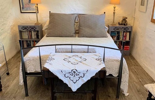 Brigueil-le-Chantre House | 18 m² House ∙ 1 bedroom ∙ 2 guests