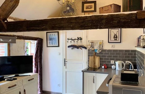 Brigueil-le-Chantre House | 18 m² House ∙ 1 bedroom ∙ 2 guests