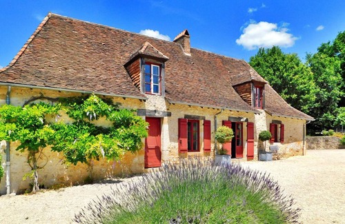 Bars House | 180 m² House ∙ 4 bedrooms ∙ 9 guests
