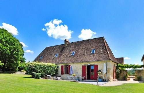 Bars House | 180 m² House ∙ 4 bedrooms ∙ 9 guests