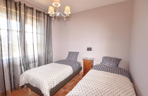 Cairanne House | 180 m² House ∙ 5 bedrooms ∙ 10 guests