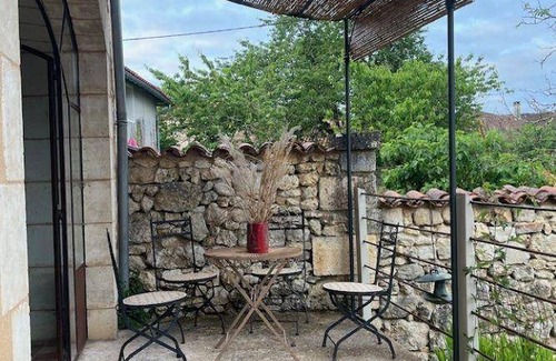 Champagnac-de-Belair House | 184 m² Gîte ∙ 4 bedrooms ∙ 8 guests