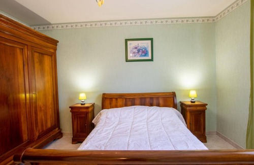 St-Michel-de-Double Cottage | 185 m² Cabin ∙ 3 bedrooms ∙ 6 guests