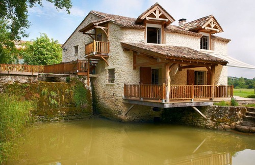 Cancon Other | 185 m² Accommodation ∙ 4 bedrooms ∙ 8 guests