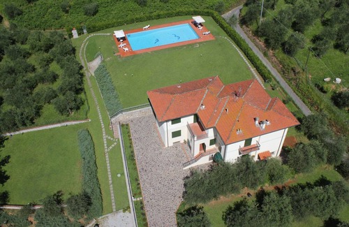 Vicopelago Villa | 196 m² Villa ∙ 4 bedrooms ∙ 8 guests