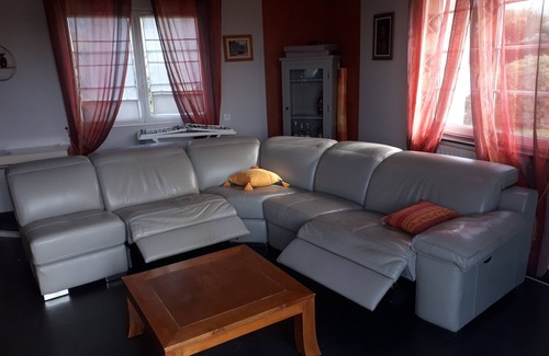Etaules House | 2 Bedroom Private vacation home in Ã‰taules