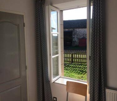Bussiere-Poitevine Bed & Breakfast | 20 m² Bed and breakfast ∙ 2 guests