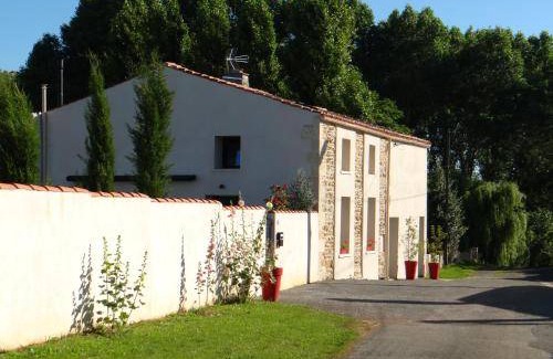 Champdolent Bed & Breakfast | 20 m² Bed and breakfast ∙ 2 guests