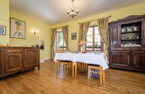Segur-le-Chateau Bed & Breakfast | 20 m² Bed and breakfast ∙ 2 guests