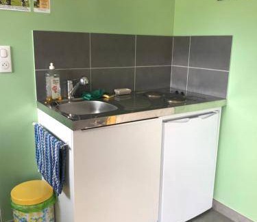 Champagnat Hostel | 20 m² Hostel ∙ 1 guest