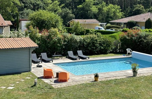 Riviere-Saas-et-Gourby House | 200 m² Gîte ∙ 4 bedrooms ∙ 8 guests