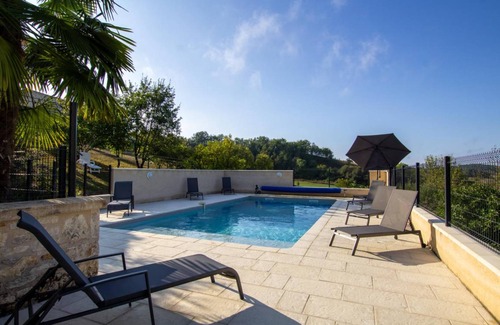Villamblard House | 200 m² Gîte ∙ 4 bedrooms ∙ 8 guests