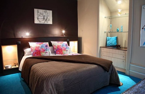 Ussel House | 200 m² Gîte ∙ 4 bedrooms ∙ 11 guests