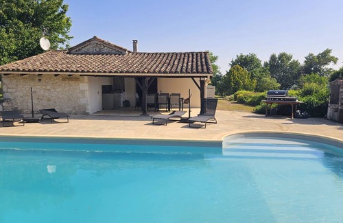 Monflanquin House | 200 m² House ∙ 3 bedrooms ∙ 8 guests