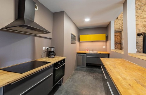 Fongrave House | 200 m² House ∙ 4 bedrooms ∙ 8 guests