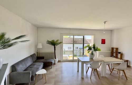 Poitiers Resort | 200 m² Private room ∙ 1 bedroom ∙ 1 guest