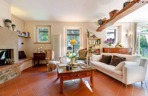 Pieve di Compito Villa | 200 m² Villa ∙ 3 bedrooms ∙ 6 guests