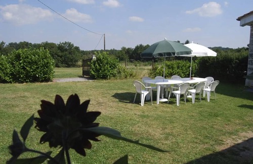 Neuvicq House | 204 m² House ∙ 4 bedrooms ∙ 8 guests