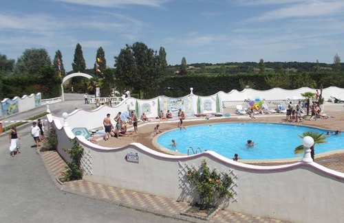 Saint-Thomas-de-Conac House | 21 m² Mobile home ∙ 2 bedrooms ∙ 4 guests