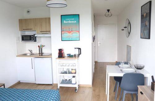 Cenon Apartment | 22 m² Apartment ∙ 1 bedroom ∙ 2 guests