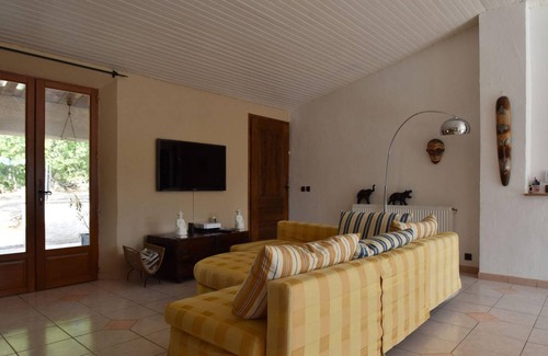 Saint-Paul-en-Foret Villa | 220 m² Villa ∙ 4 bedrooms ∙ 12 guests