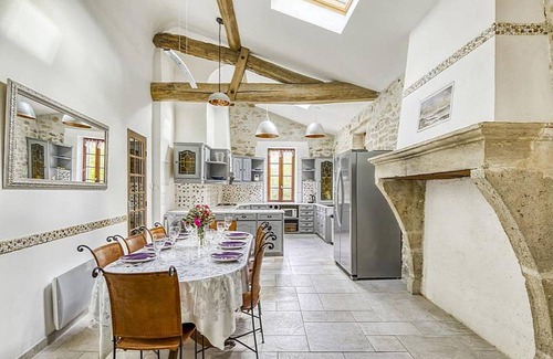 Roquebrune House | 220 m² House ∙ 4 bedrooms ∙ 8 guests